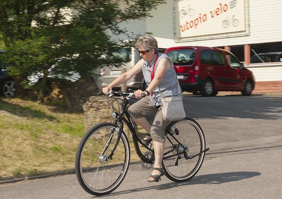 Frau auf Modell Sprint