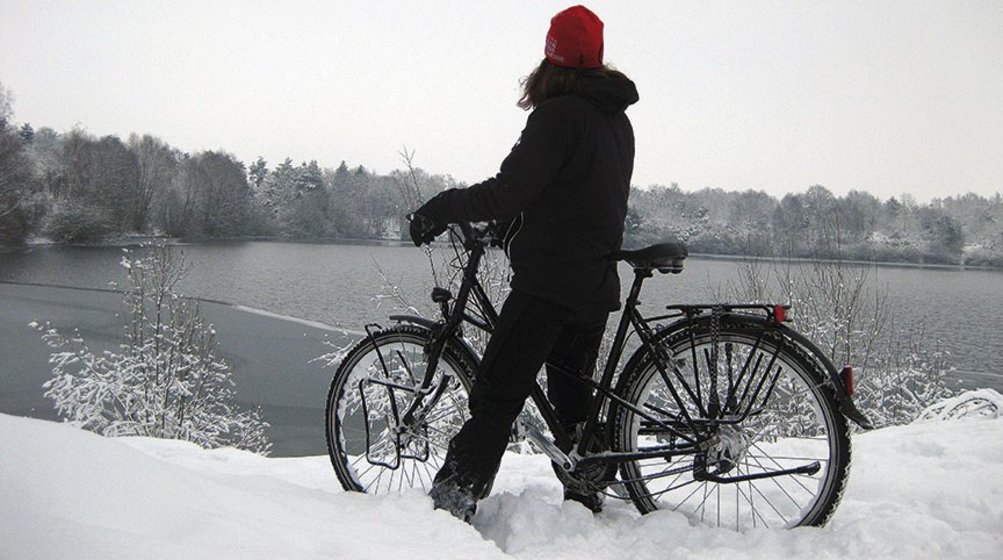 Roadster im Schnee